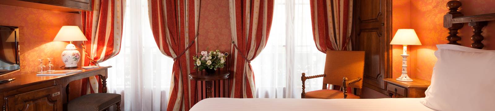 Chambres Classiques Hôtel Amarante Beau Manoir Paris